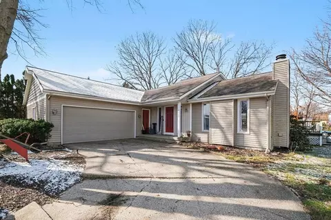 6617 Knollview, Hudsonville, MI 49426