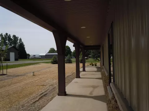 Exterior - 1012 Bayview, Coldwater, MI 49036 photo 3 of 5