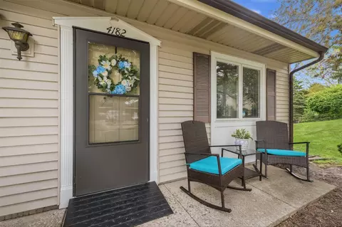 4182 Eastcastle, Grand Rapids, MI 49508
