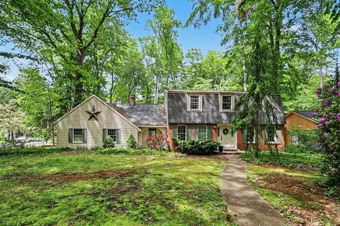 280 Portchester, Holland, MI 49424