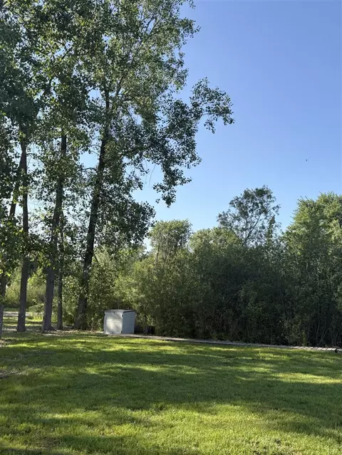 Willow, Brooklyn, MI 49230 photo 15