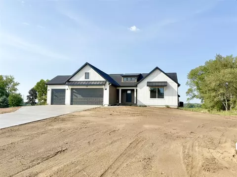 739 Goldenfield, Byron Center, MI 49315