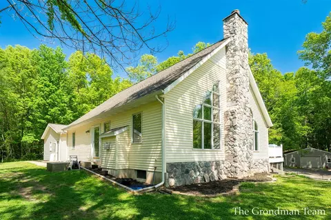 3631 Pepper, Hamilton, MI 49419
