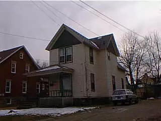 734 E Stockbridge, Kalamazoo, MI 49001