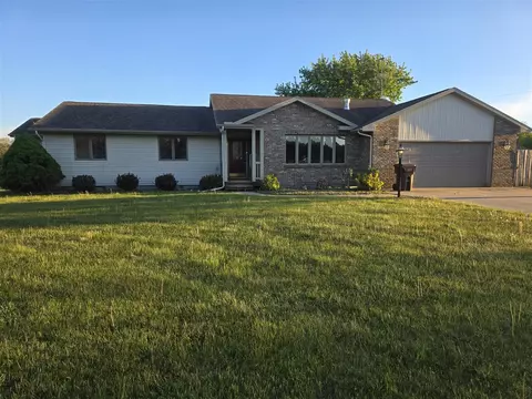 2021 W Pine Riv, Breckenridge, MI 48615