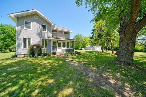 5206 Page, Jackson, MI 49201
