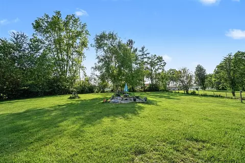 Exterior - 1230 Longfellow, Jackson, MI 49202 photo 6 of 9