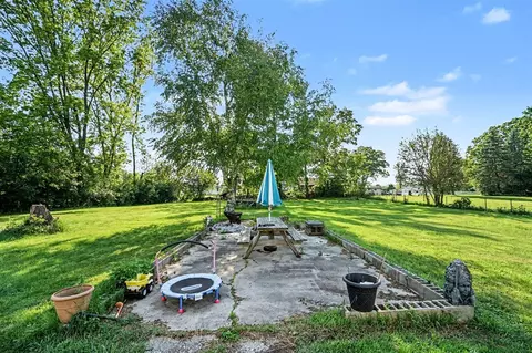 Exterior - 1230 Longfellow, Jackson, MI 49202 photo 8 of 9