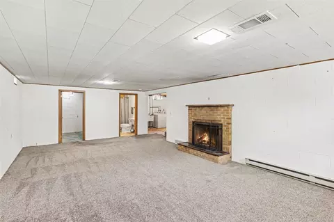 Living - 2117 Edwin, Lansing, MI 48911 photo 5 of 5