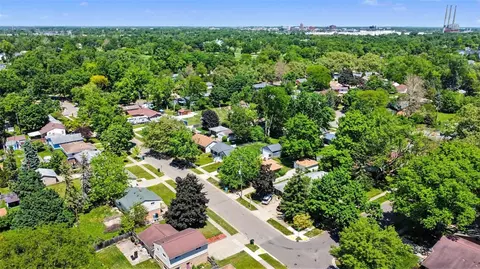View/Area - 2117 Edwin, Lansing, MI 48911 photo 6 of 9
