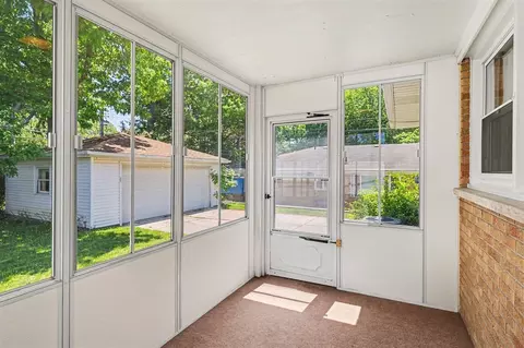 Exterior - 2117 Edwin, Lansing, MI 48911 photo 7 of 8