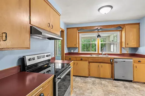 Kitchen - 2117 Edwin, Lansing, MI 48911 photo 2 of 3