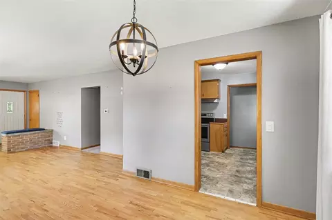Living - 2117 Edwin, Lansing, MI 48911 photo 4 of 5