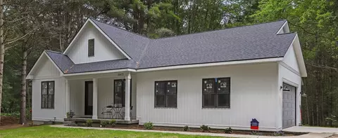 22672 W Kendaville, Pierson, MI 49339