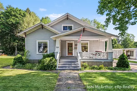 504 W W Grv, Greenville, MI 48838