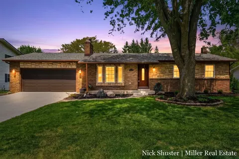 115 W North, Hastings, MI 49058