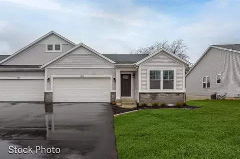 329 Round Hl, Kalamazoo, MI 49009