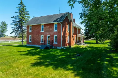 26107 Beeson, Cassopolis, MI 49031
