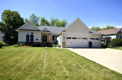 2531 Avalon Woods, Portage, MI 49024
