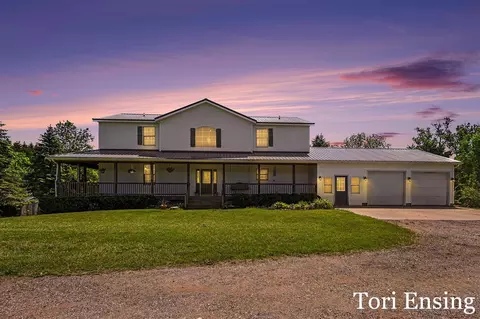 4654 W Woods, Sidney, MI 48885