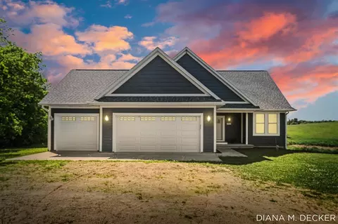 24968 44th, Bloomingdale, MI 49026