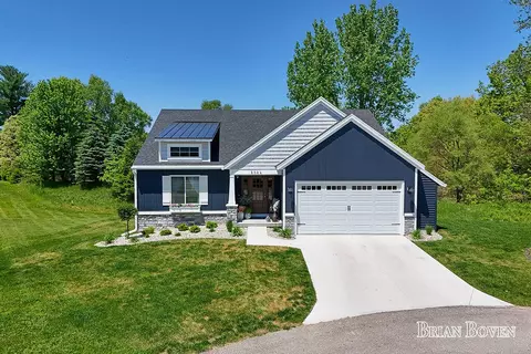 8366 Rose Rdg, Rockford, MI 49341
