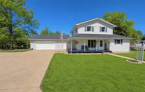619 N Williams, Bellevue, MI 49021