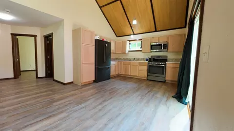 Entry Way - 4196 W 4 Mile, White Cloud, MI 49349 photo 1 of 2