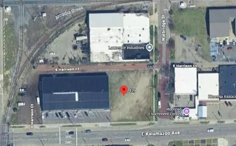 429 E Kalamazoo, Kalamazoo, MI 49007