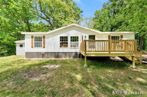 22866 Kendaville, Pierson, MI 49339