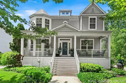 1104 Keystone, Holland, MI 49423