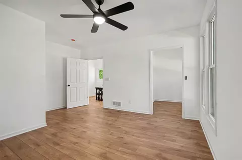 230 N N Un, Ithaca, MI 48847 photo 13