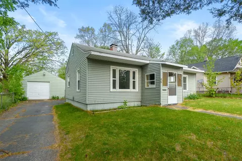99 Eldredge, Battle Creek, MI 49037
