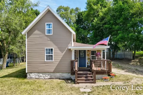 Exterior - 536 Ionia, Belding, MI 48809 photo 2 of 9