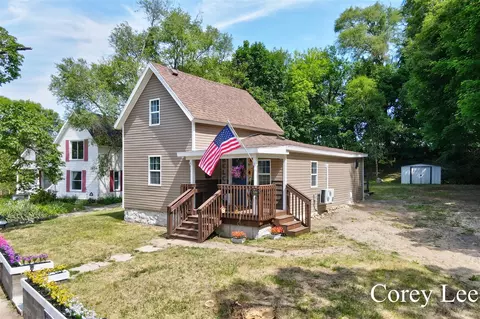 Exterior - 536 Ionia, Belding, MI 48809 photo 4 of 9