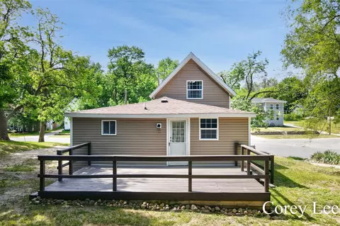 Exterior - 536 Ionia, Belding, MI 48809 photo 6 of 9