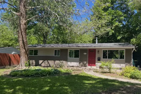 2731 Canterbury, Ann Arbor, MI 48104
