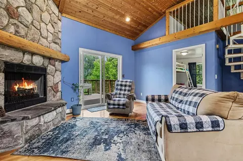 Living - 8857 52nd, Ada, MI 49301 photo 2 of 2