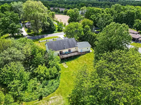 View/Area - 8857 52nd, Ada, MI 49301 photo 2 of 3