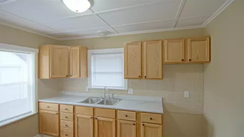 Kitchen - 40 River, Niles, MI 49120 photo 1 of 1