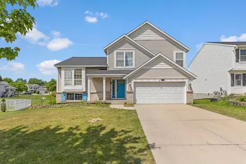 3711 Cedar Lndg, Grand Rapids, MI 49512