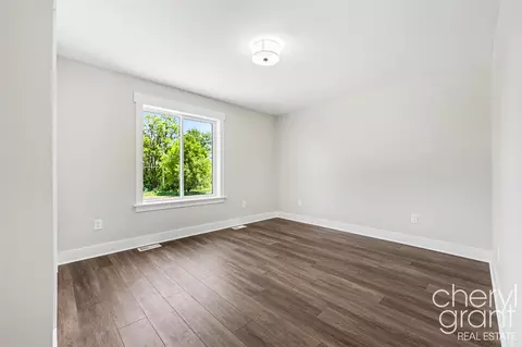 Bedroom - 5625 Whites Brg, Belding, MI 48809 photo 4 of 10
