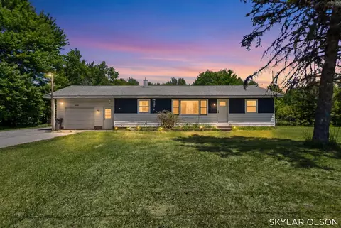 4988 S S Brks, Fruitport, MI 49415