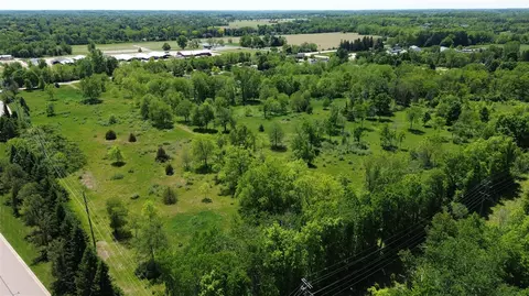 Travis Pointe, Ann Arbor, MI 48103 photo 17