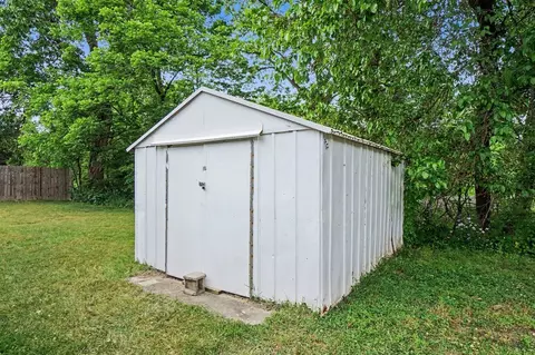 430 11th, Three Rivers, MI 49093 photo 15