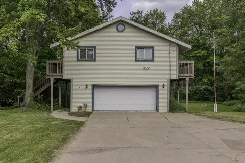 304 N Augusta, Augusta, MI 49012