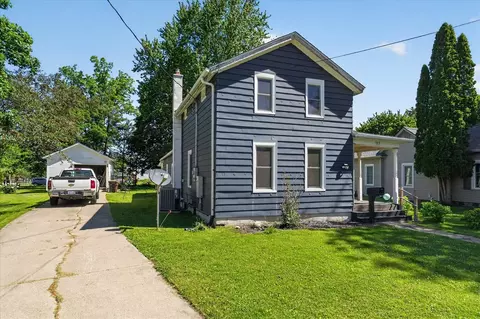 728 W Hanover, Marshall, MI 49068