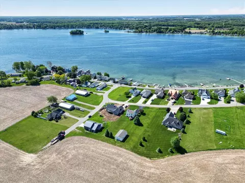 6642 Spinnaker, Crystal, MI 48818 photo 15