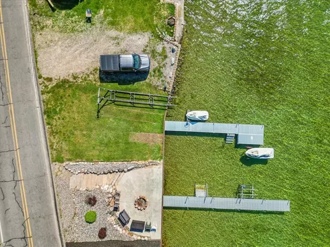 6642 Spinnaker, Crystal, MI 48818 photo 3