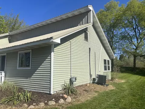 Exterior - 126 E Maple, Muir, MI 48860 photo 2 of 4